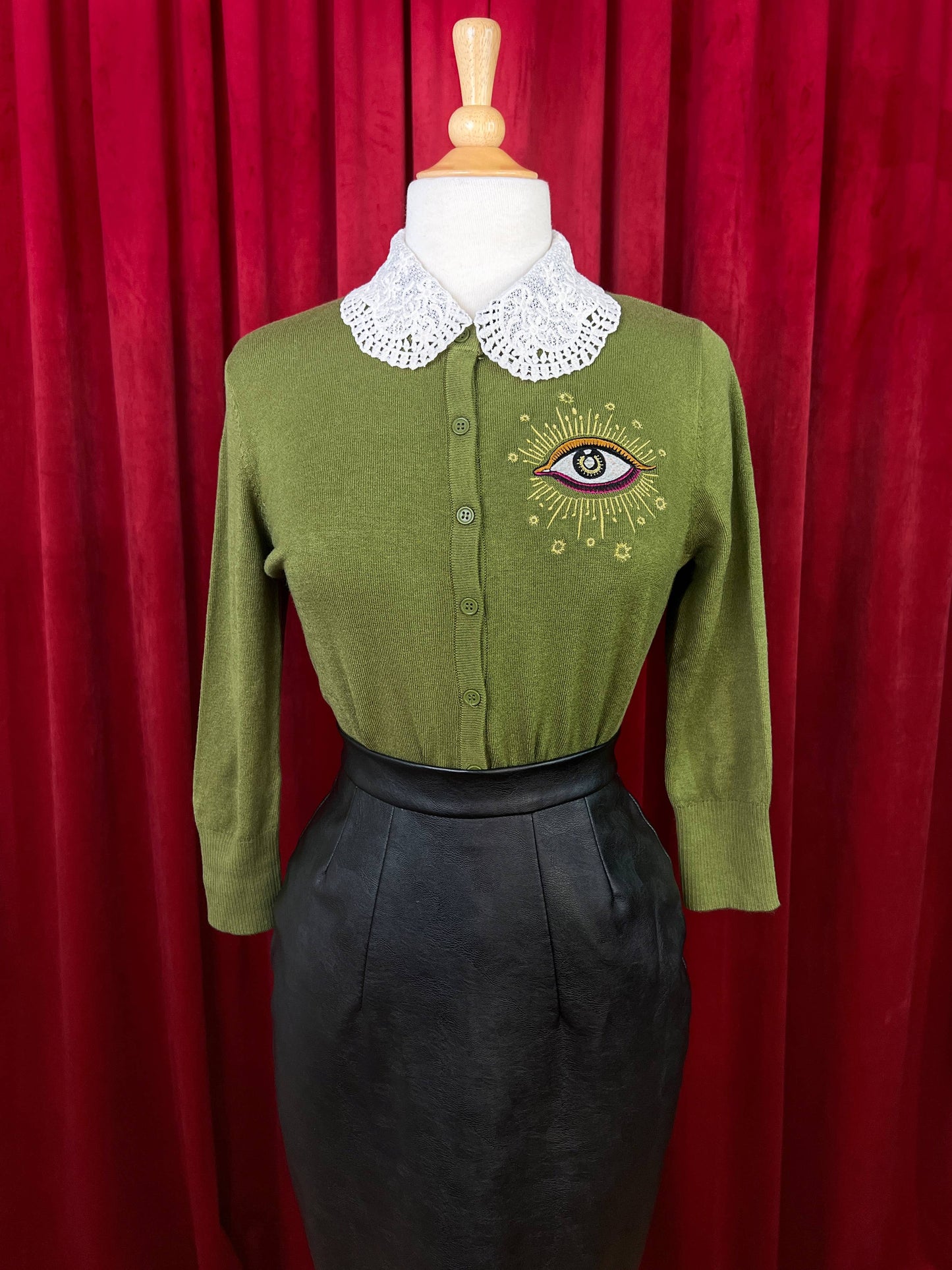Third Eye Plus Size Cardigan