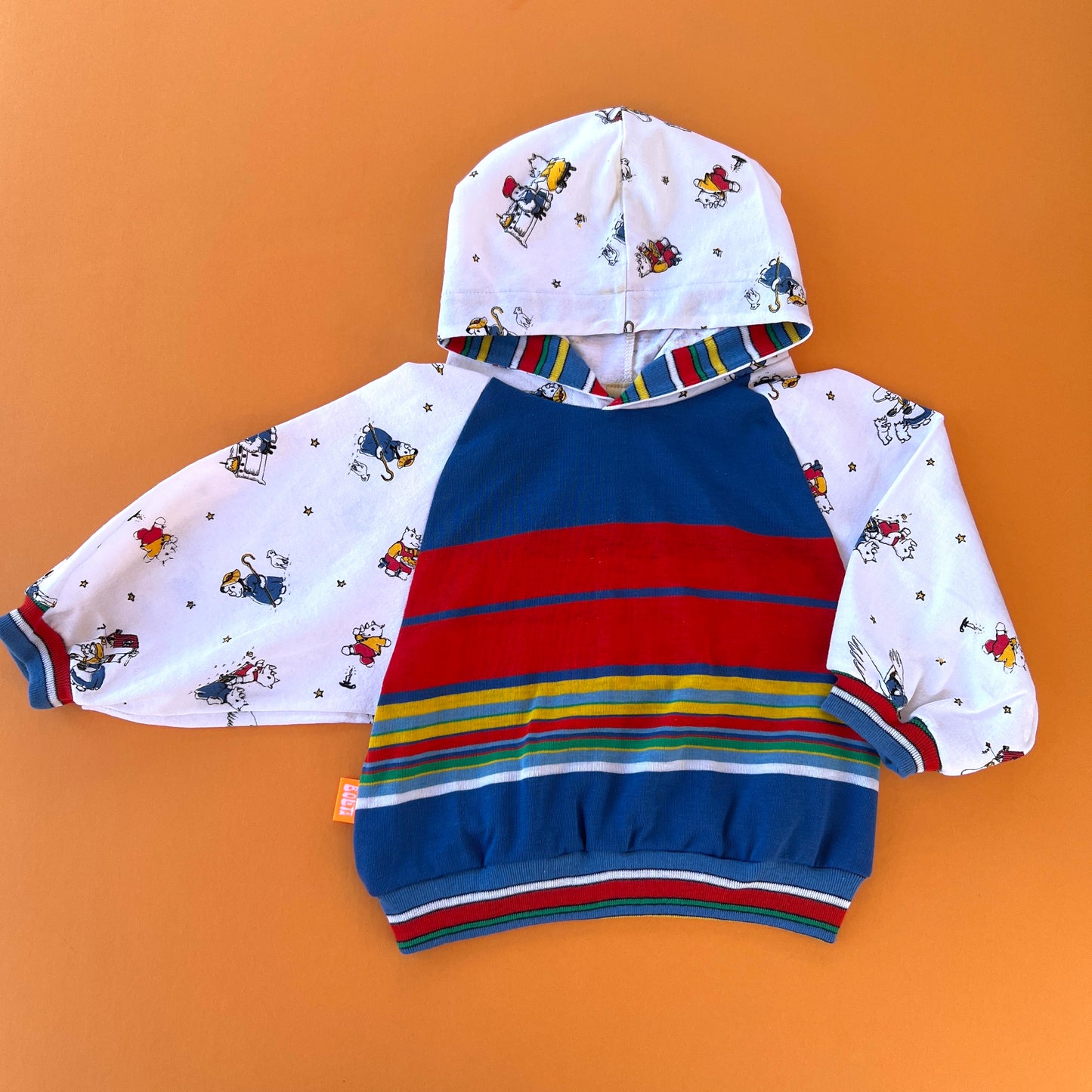 Bolita Hoodie - Retro Rhinos