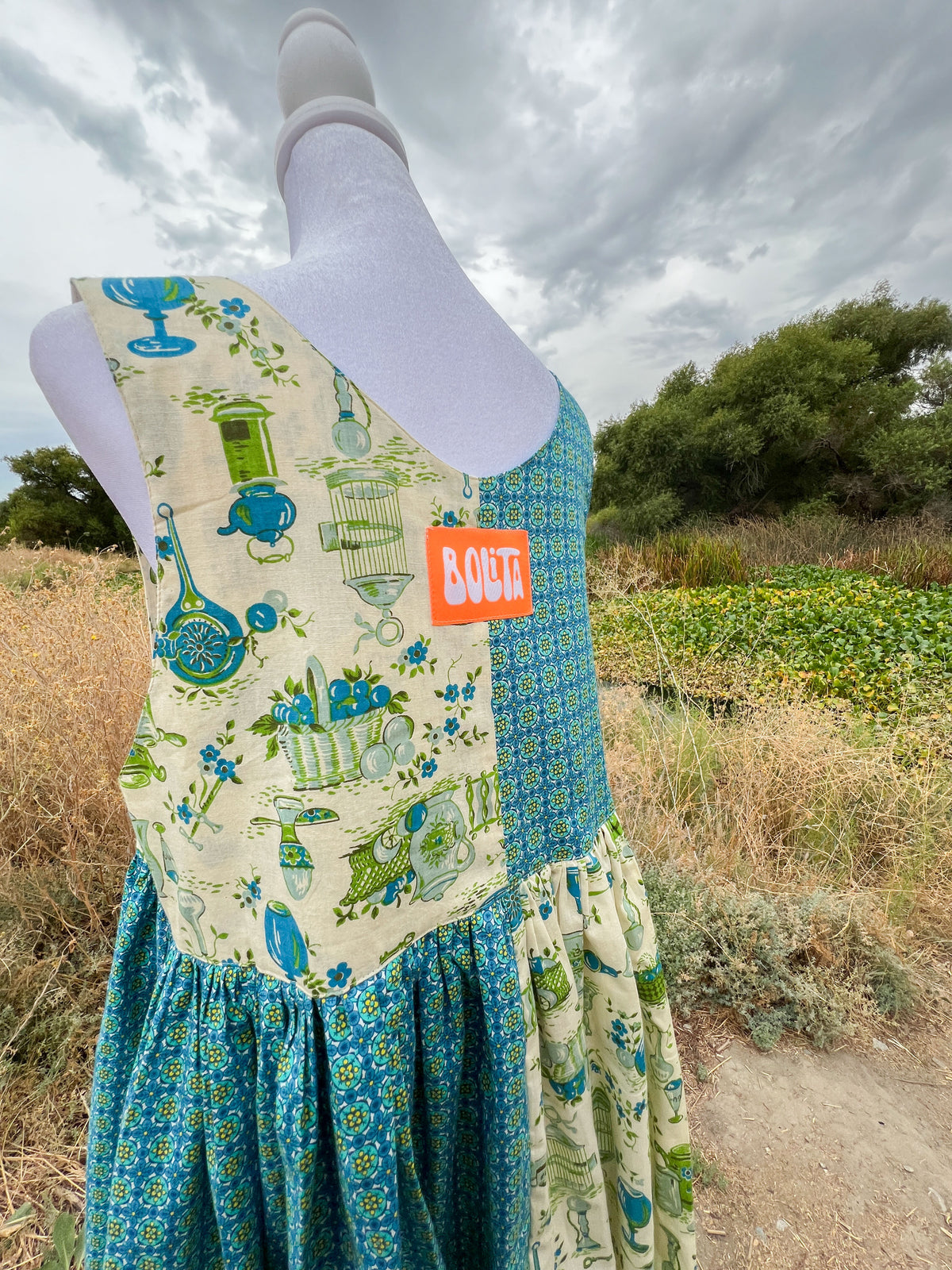 Bolita Pattern-Play Dress - Kitchen window (Women's XL)
