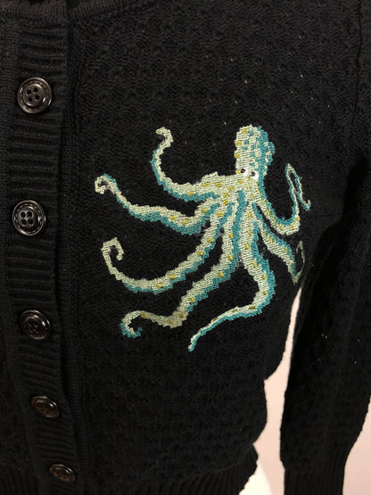 The Waltz Of The Octopus Plus size Cropped Cardigan