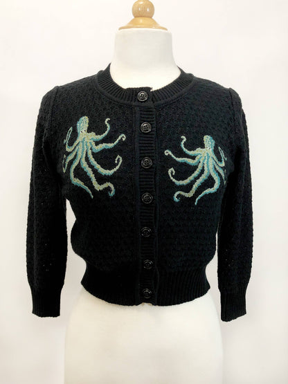 The Waltz Of The Octopus Plus size Cropped Cardigan